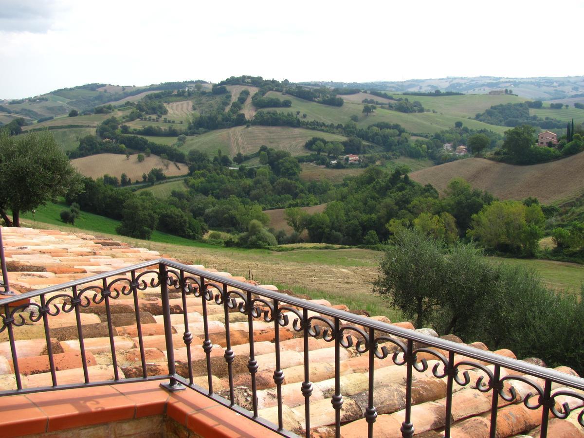 Agriturismo Bacchiocchi Bed and Breakfast Orciano di Pesaro Δωμάτιο φωτογραφία